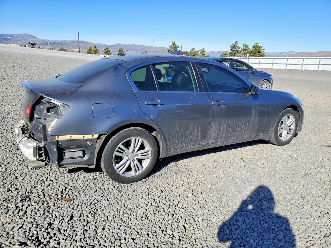 2012 Infiniti G37 Sedan X - Фото 3