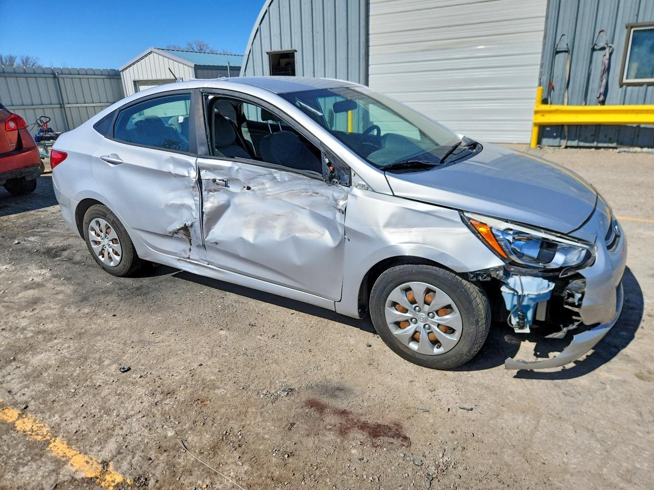 2017 Hyundai Accent Se - Фото 4