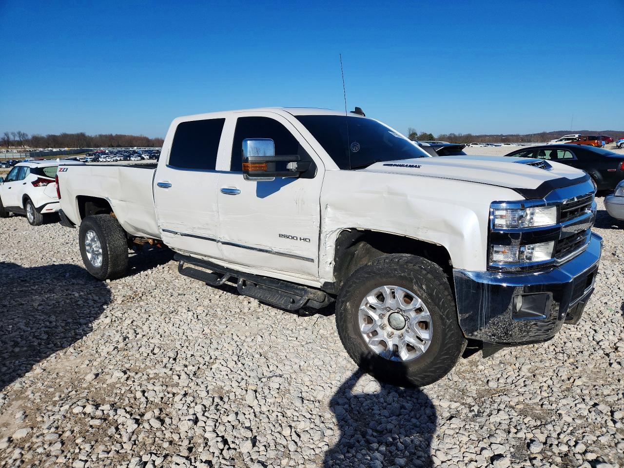 2018 Chevrolet Silverado K2500 Heavy Duty Ltz - Image 4