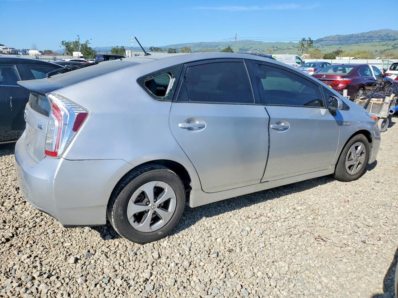 2015 Toyota Prius Two - Image 3