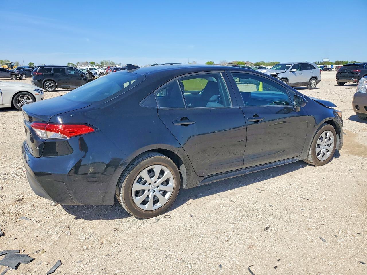 2023 Toyota Corolla Le - Фото 3