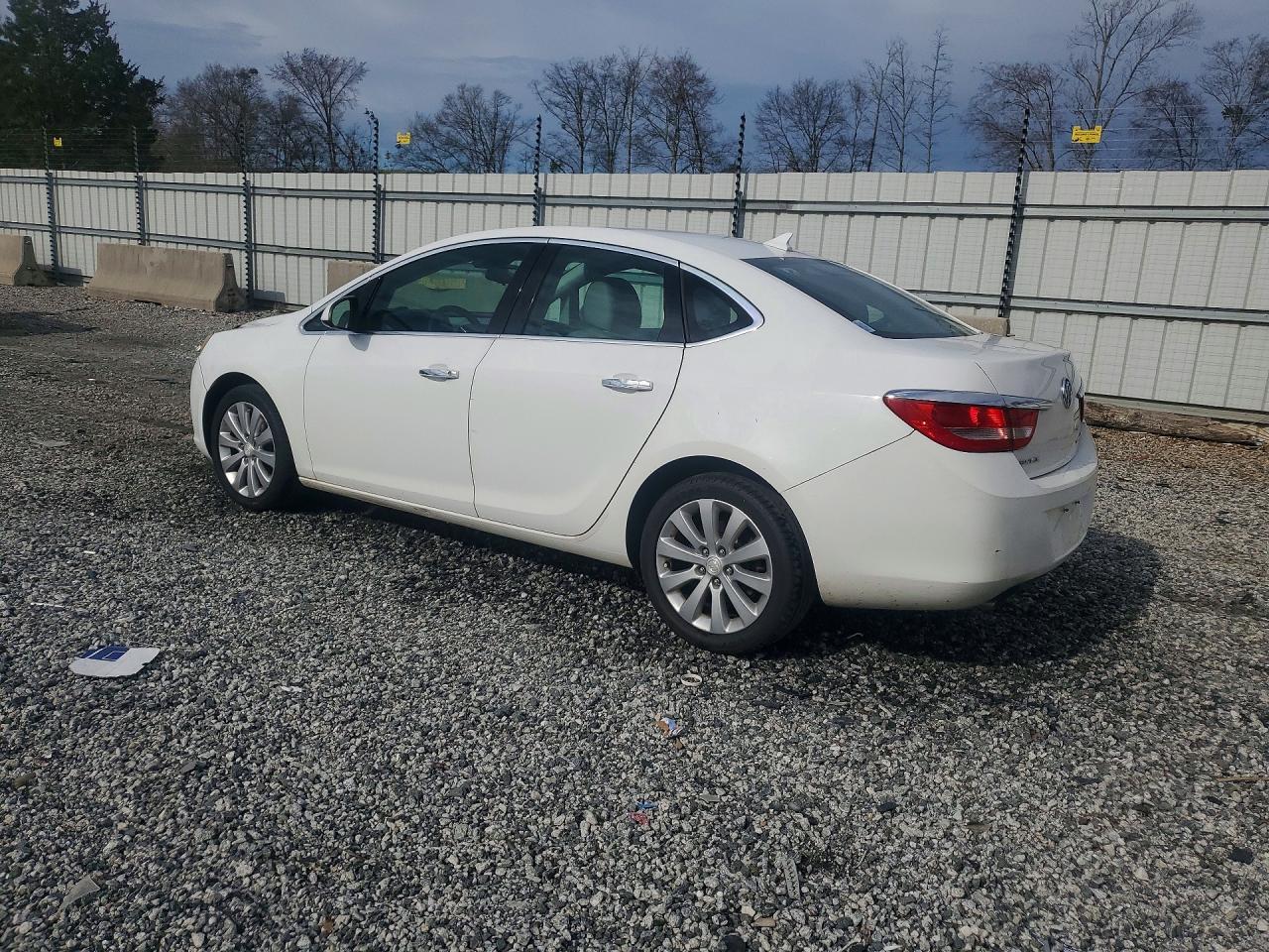 2014 Buick Verano - Image 2