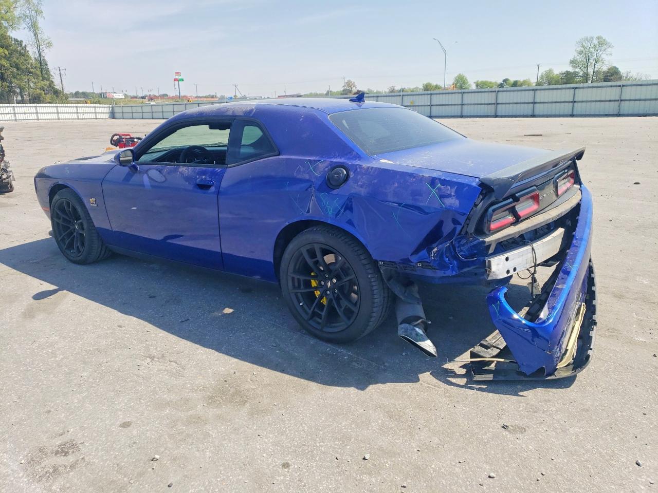 2022 Dodge Challenger R - Фото 2