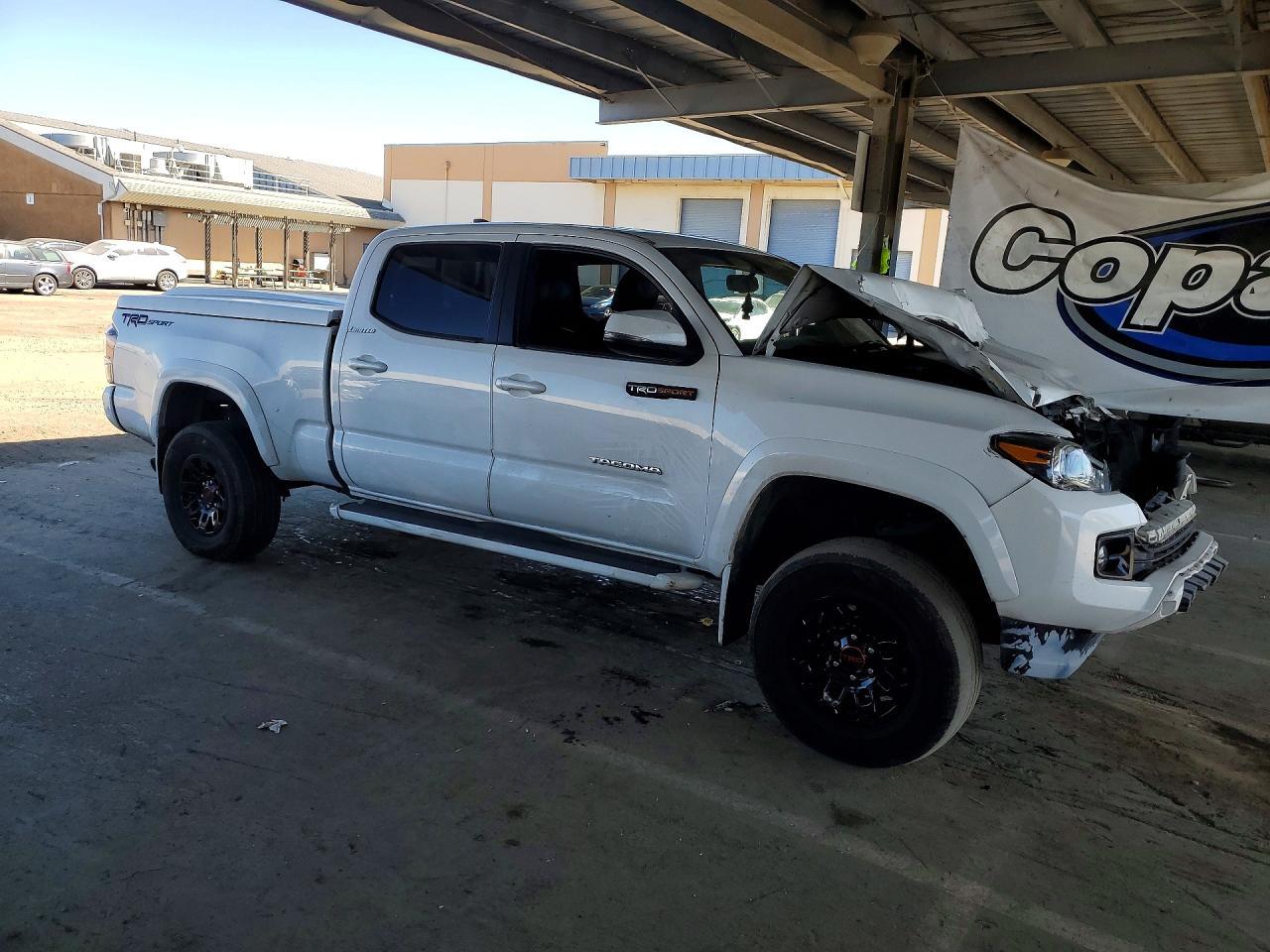 2016 Toyota Tacoma Trd Sport - Фото 4