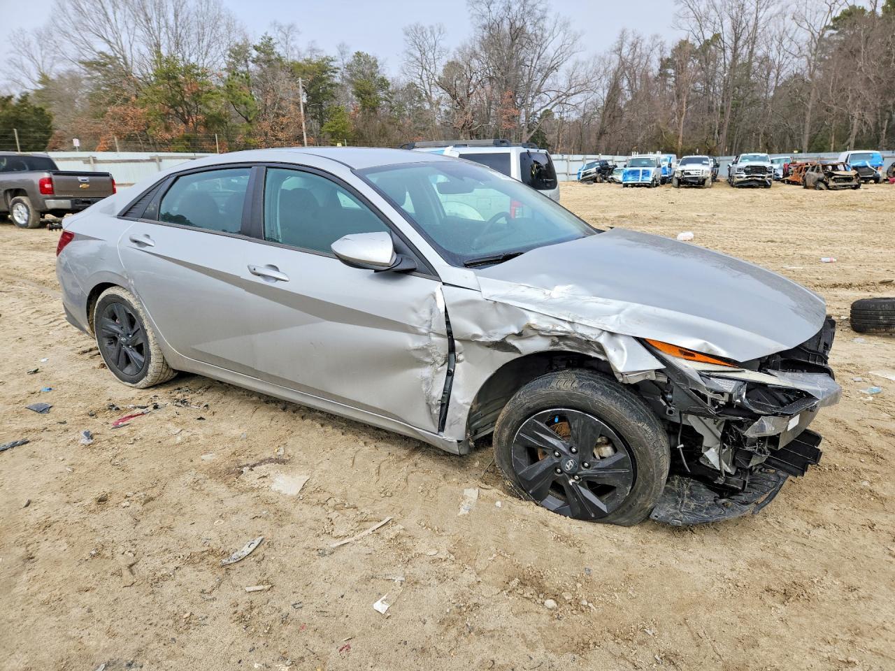2022 Hyundai Elantra Sel - Фото 4