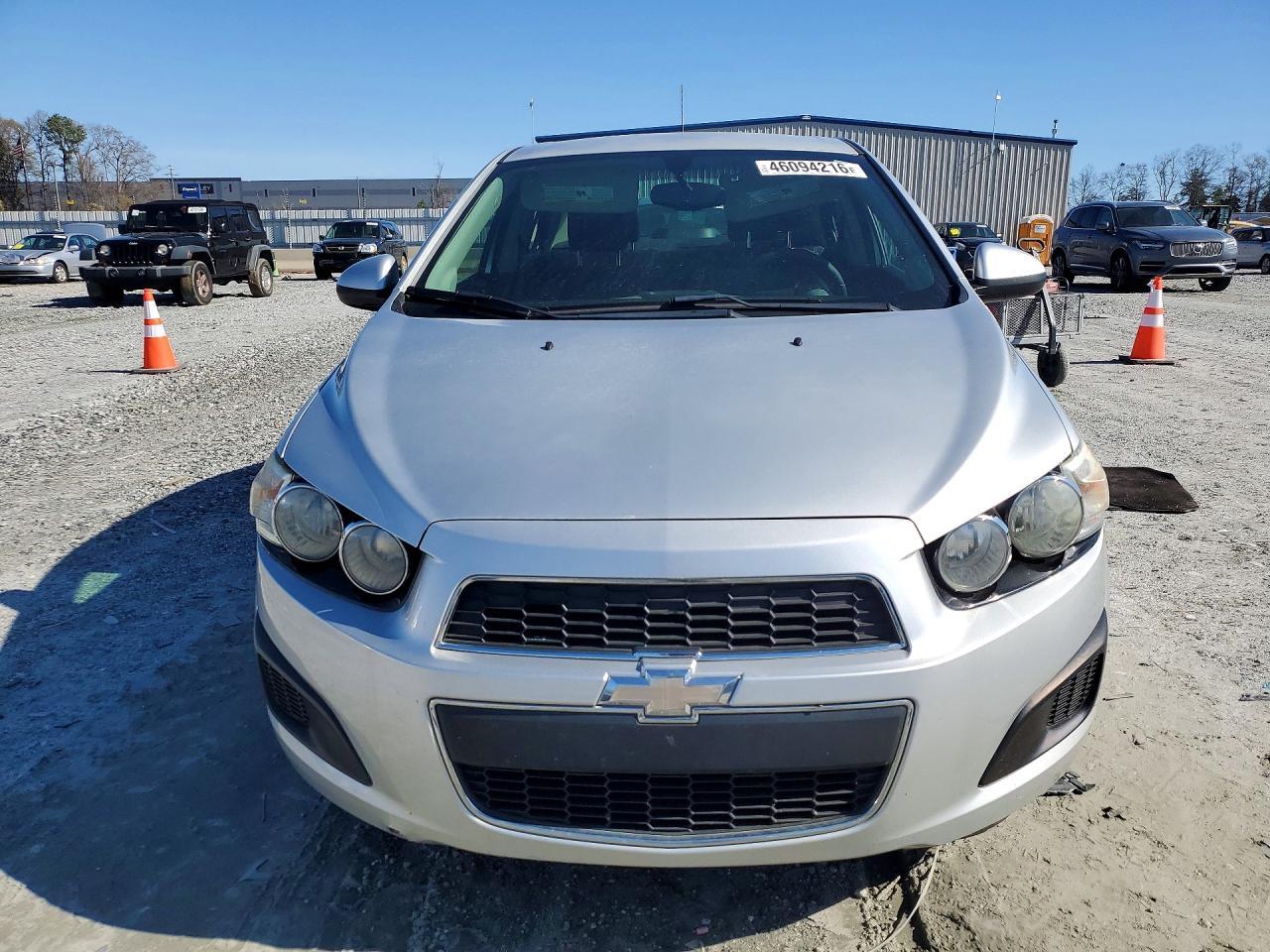 2015 Chevrolet Sonic Lt - Фото 5