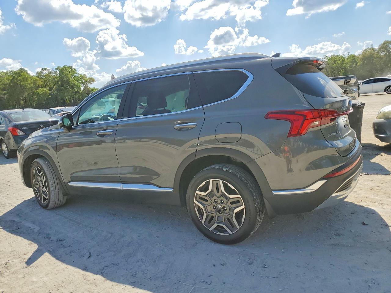 2022 Hyundai Santa Fe Limited - Image 2