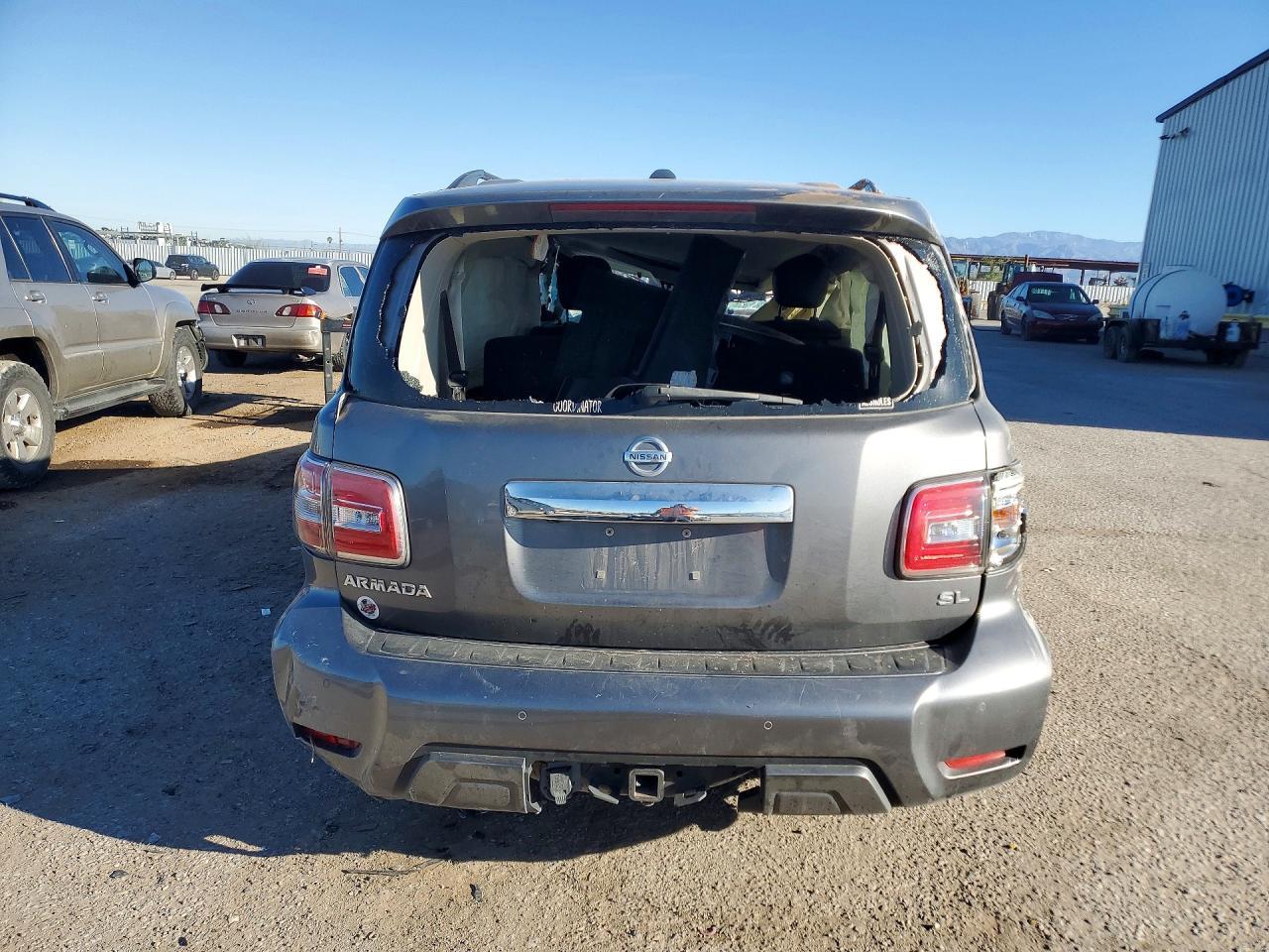 2020 Nissan Armada Sl - Фото 6