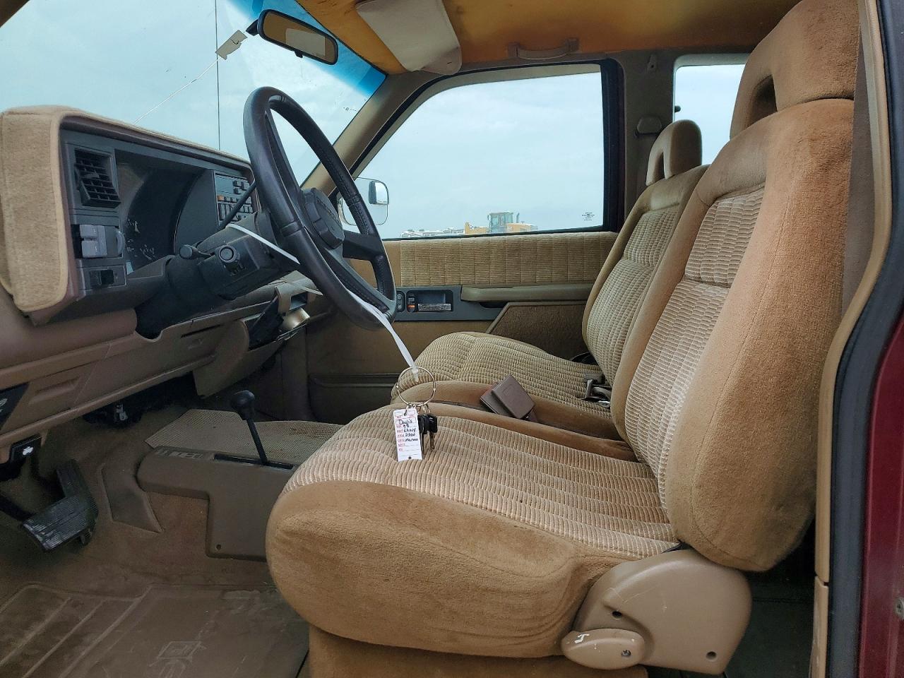 1993 Chevrolet Gmt-400 K2500 - Image 7