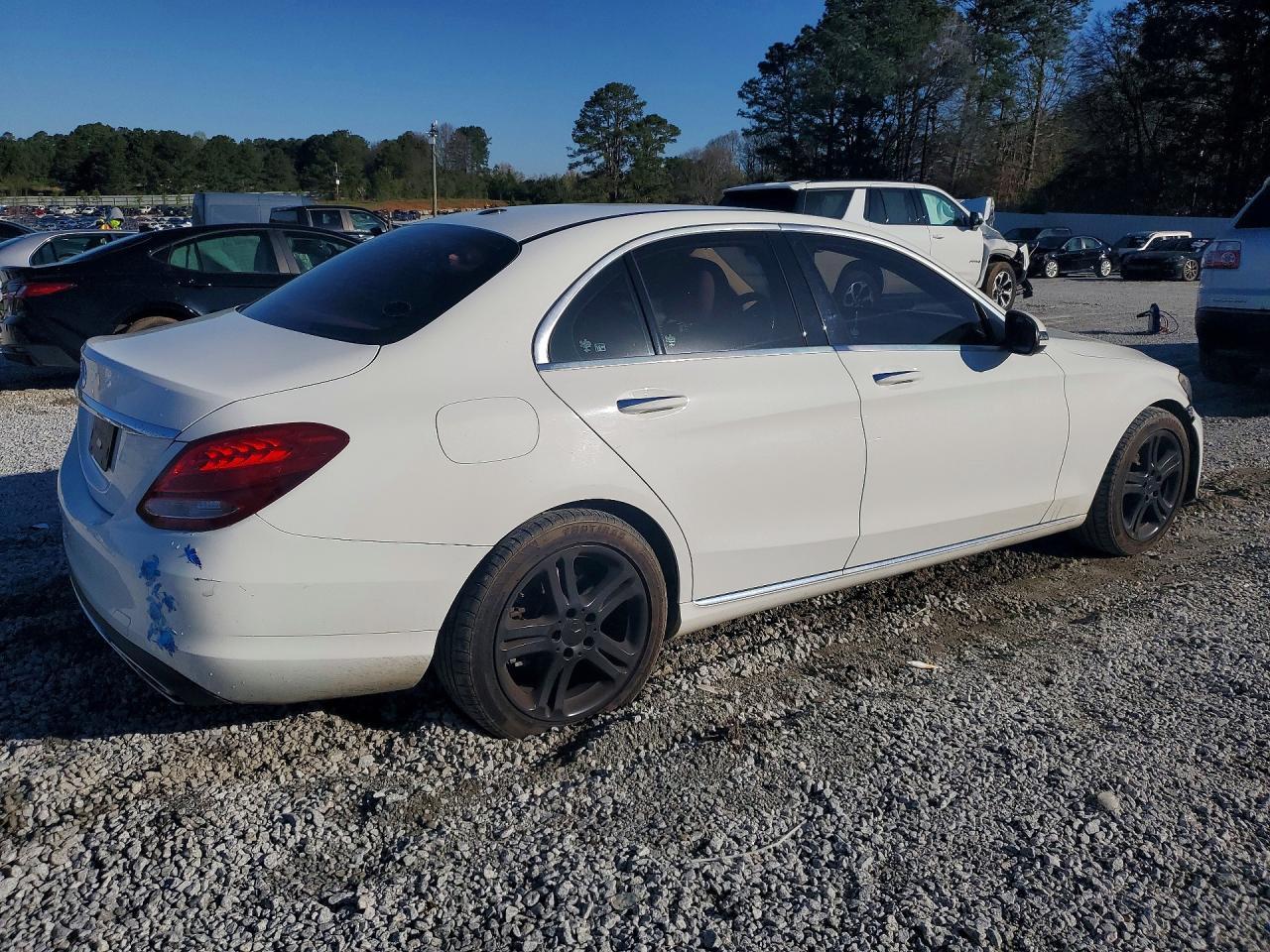 2016 Mercedes-Benz C 300 - Фото 3