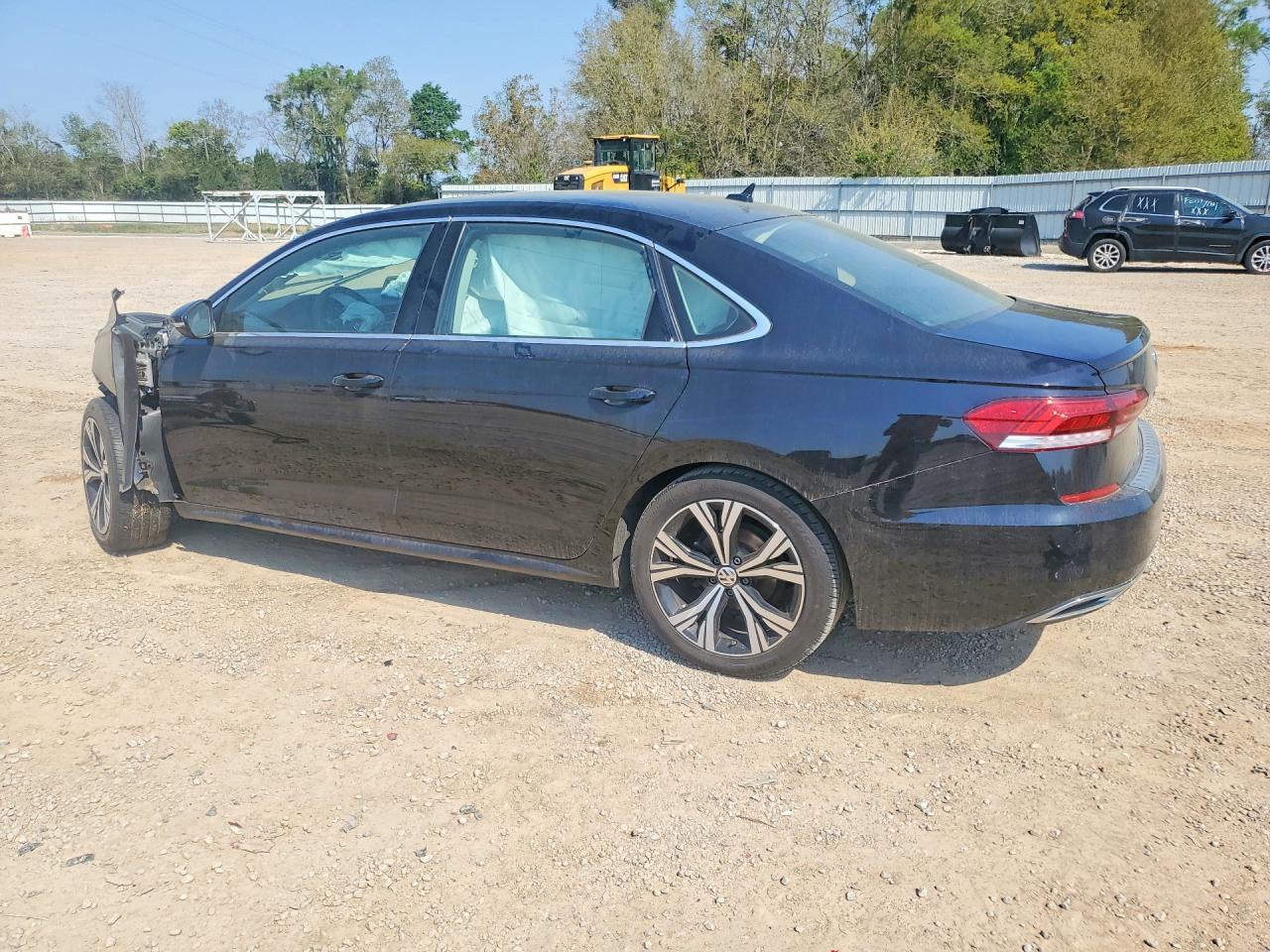 2022 Volkswagen Passat Se - Фото 2