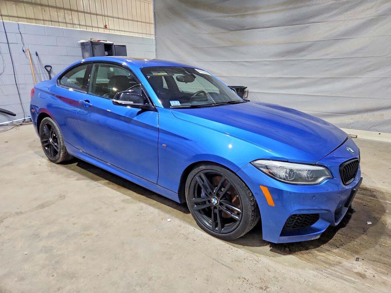 2020 BMW M240Xi - Фото 4