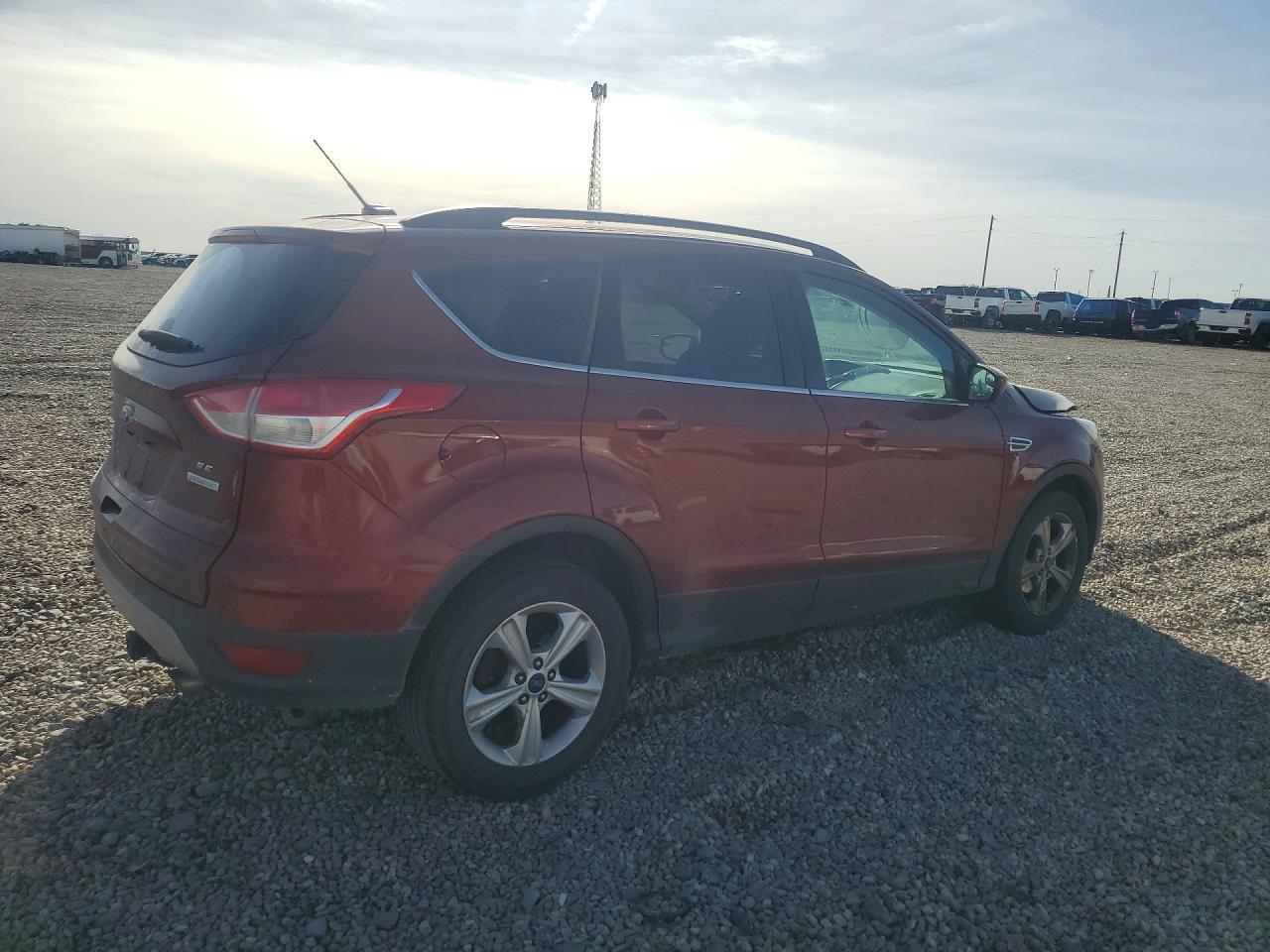 2016 Ford Escape Se - Image 3