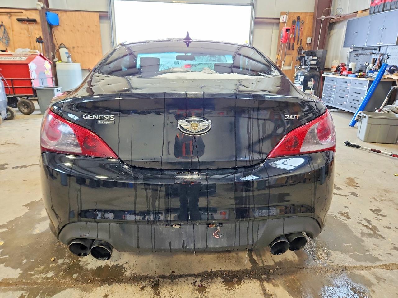 2011 Hyundai Genesis Coupe 2.0T - Фото 6