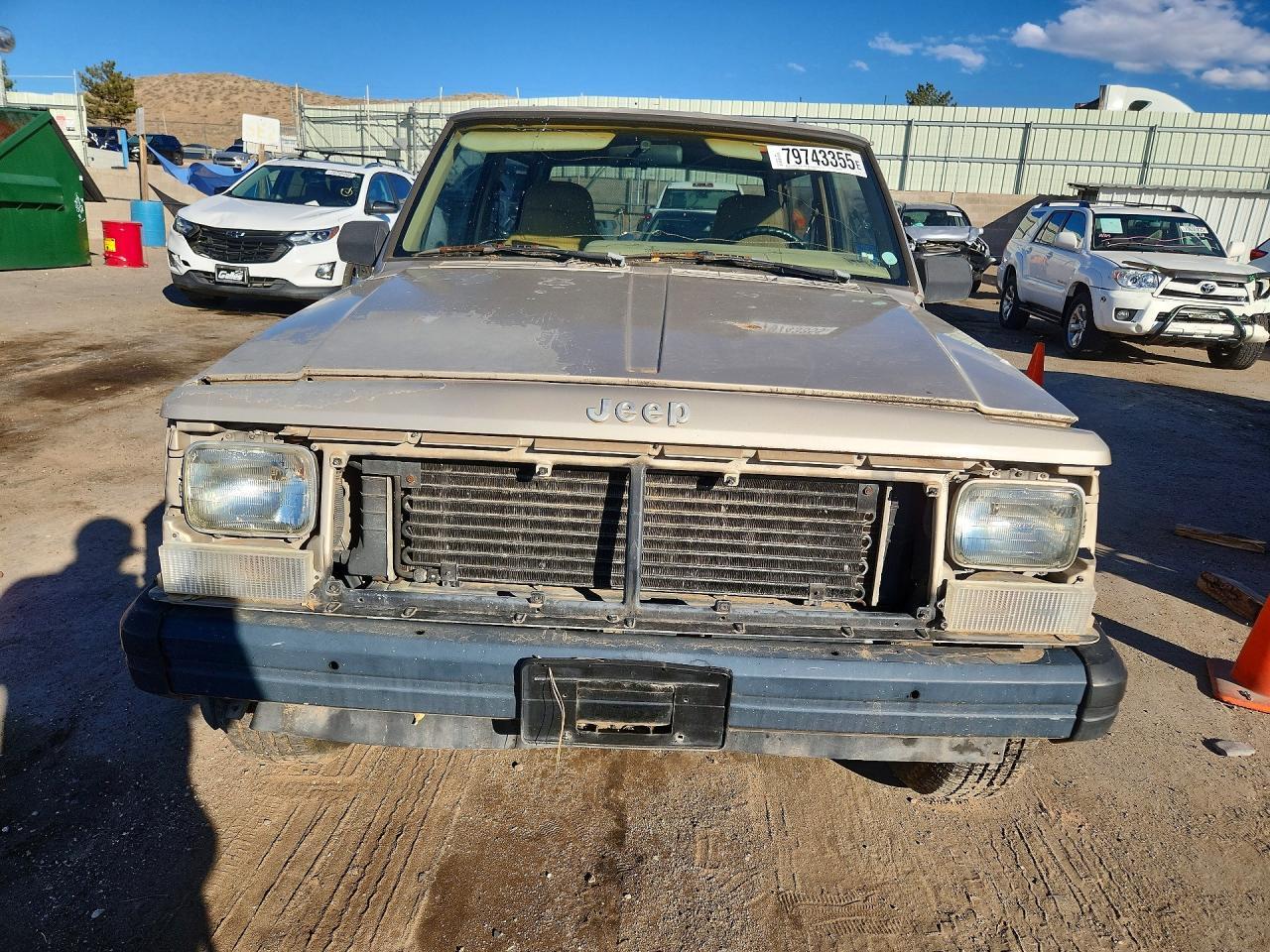 1996 Jeep Cherokee - Image 5