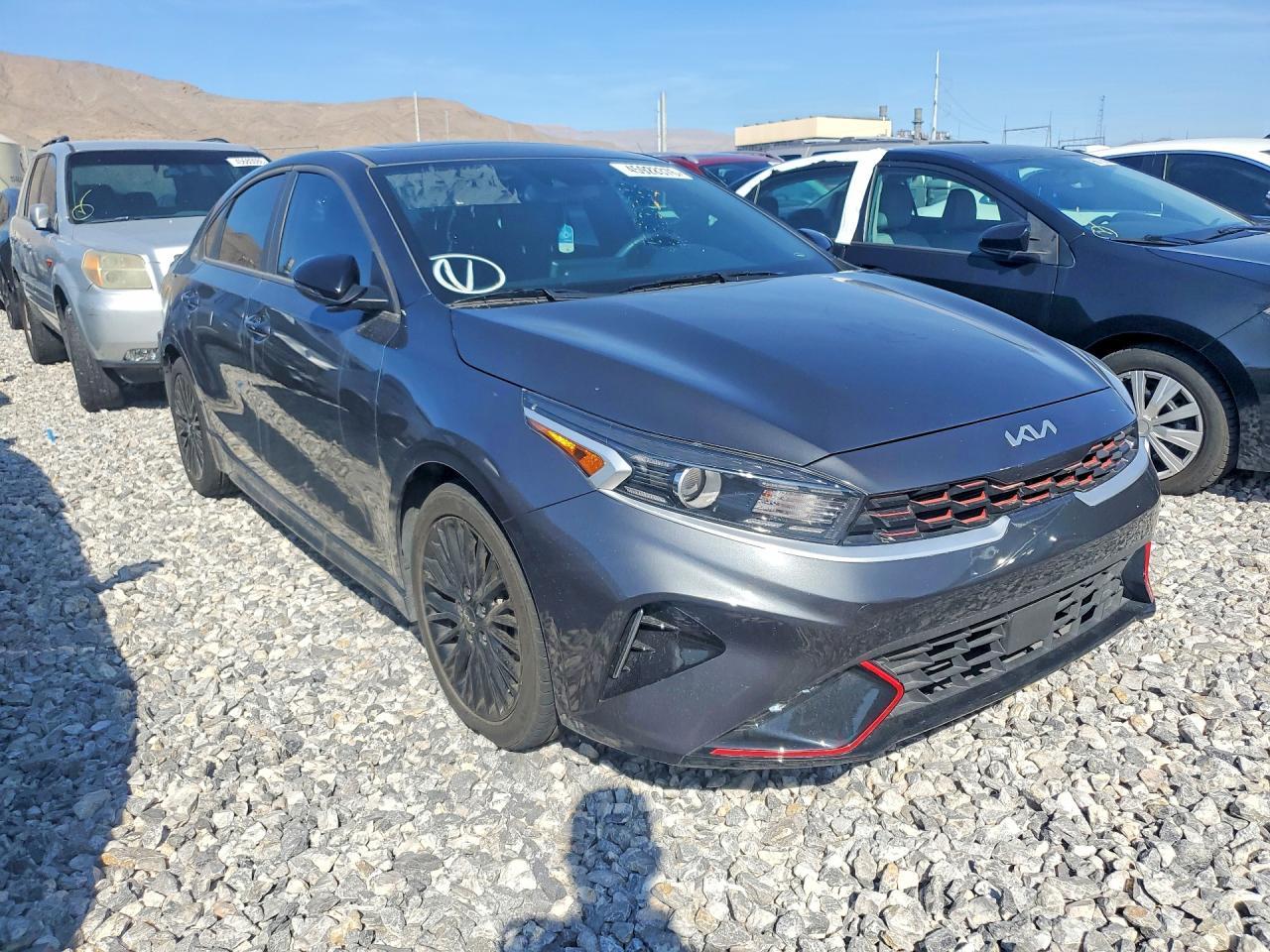 2024 Kia Forte Gt Line - Image 4