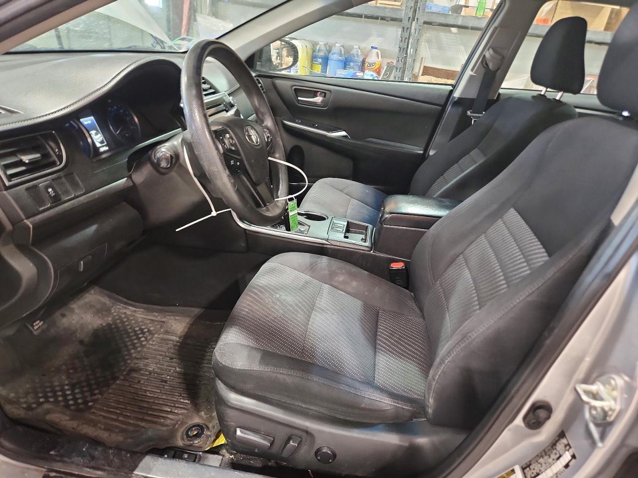 2015 Toyota Camry Hybrid Le - Фото 7