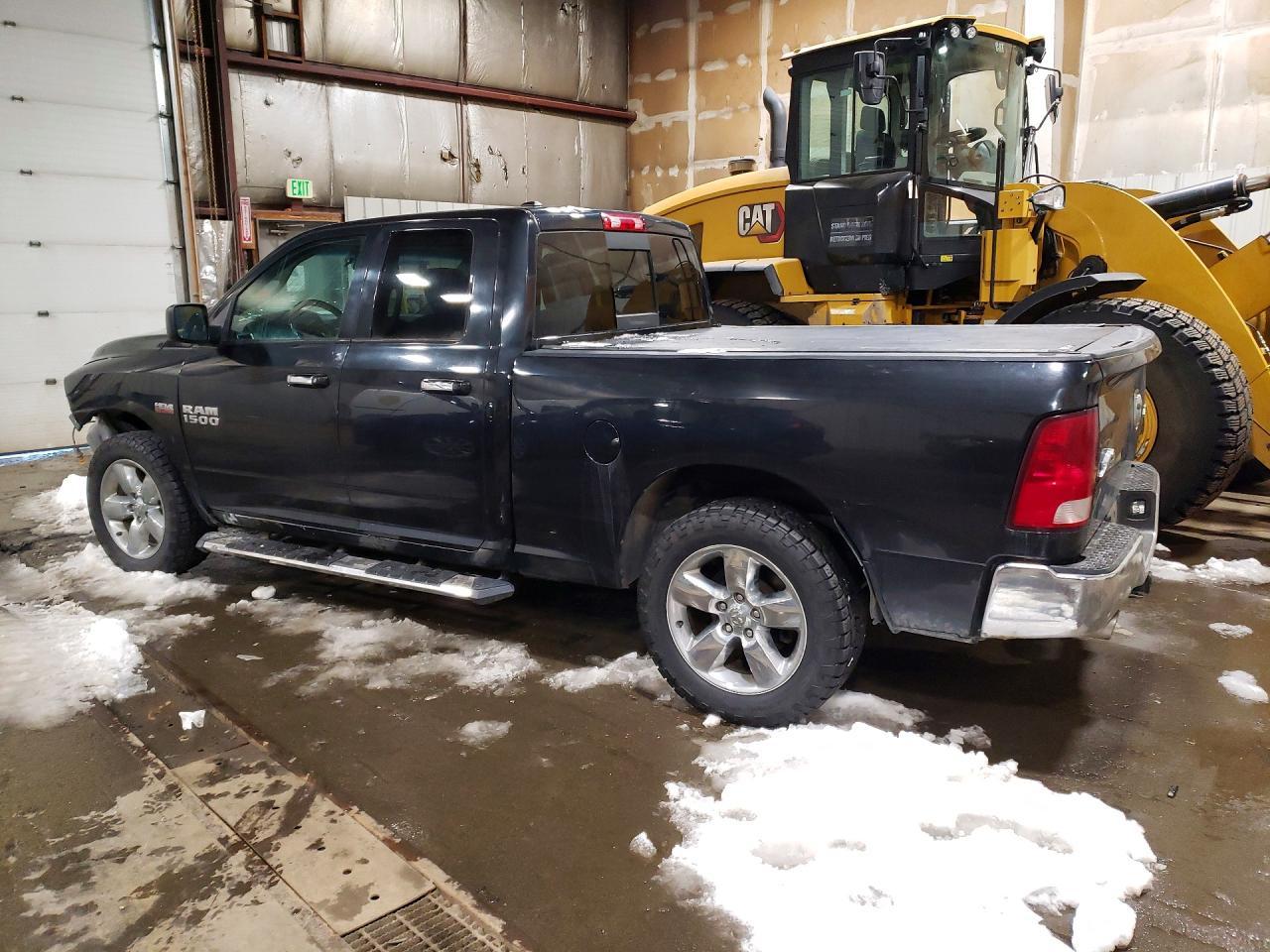 2016 Ram Trucks 1500 Slt - Фото 2
