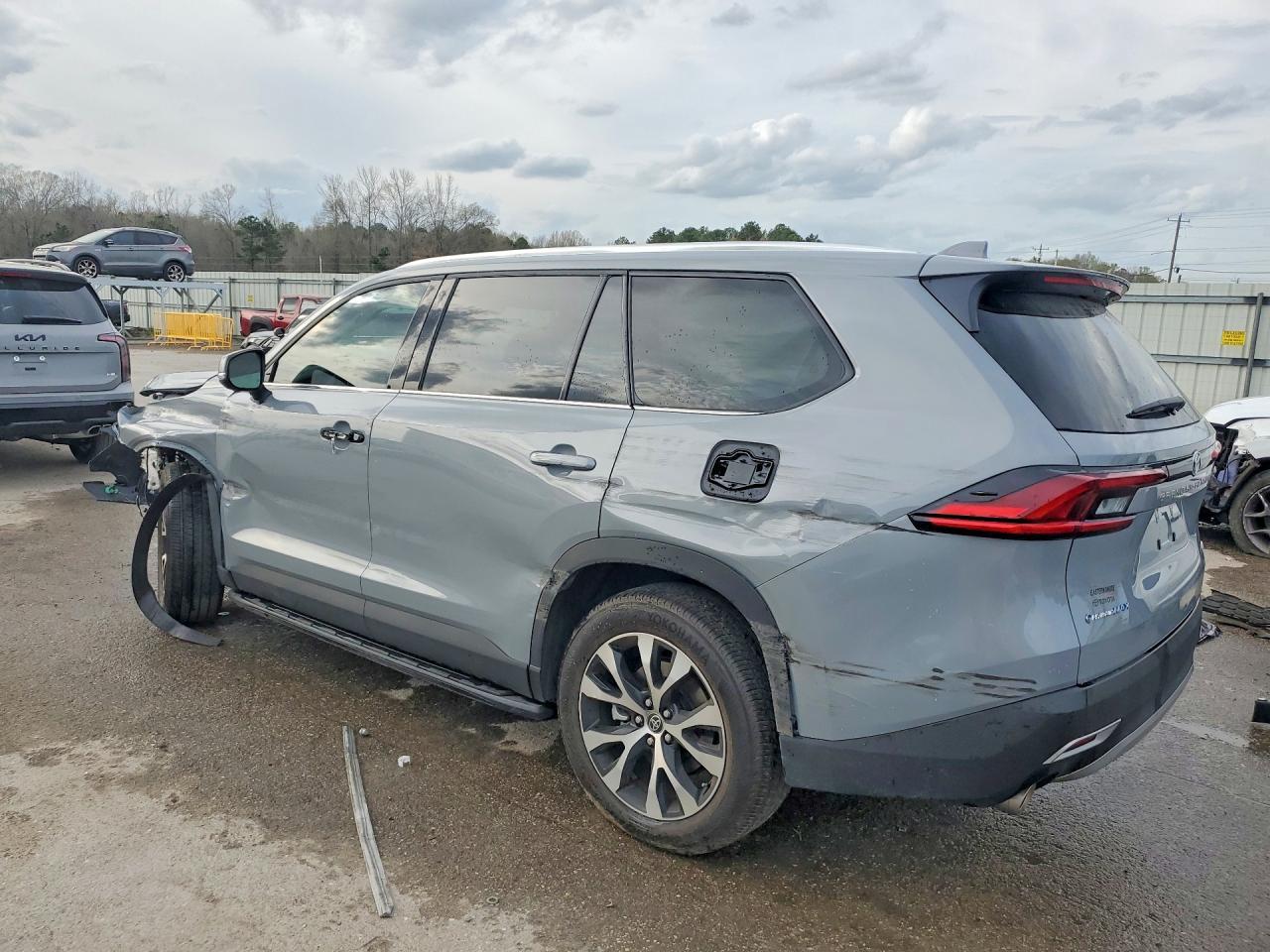2025 Toyota Grand Highlander Hybrid Max Limited - Image 2