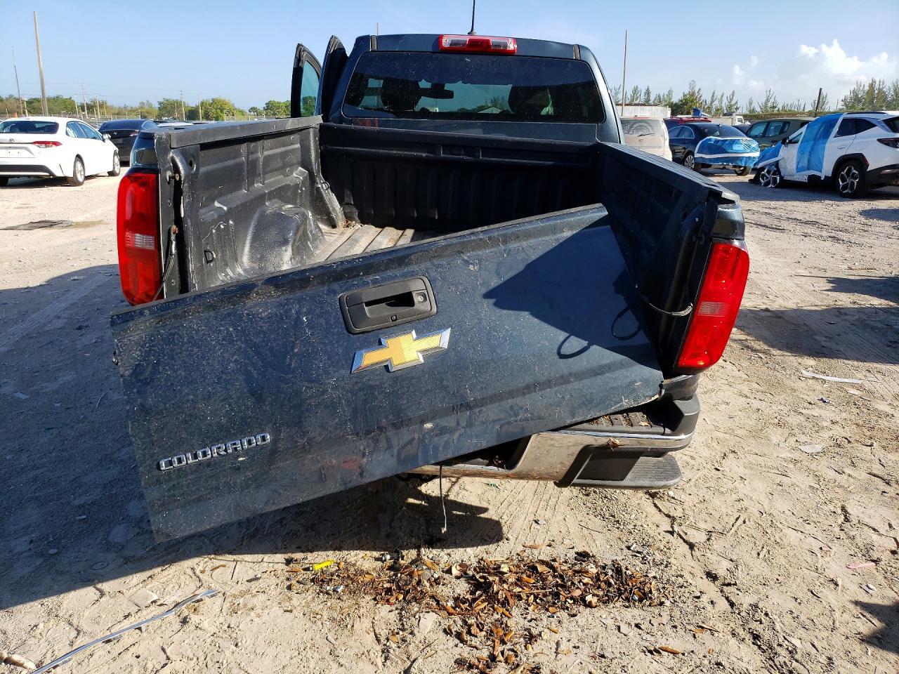 2019 Chevrolet Colorado - Image 6