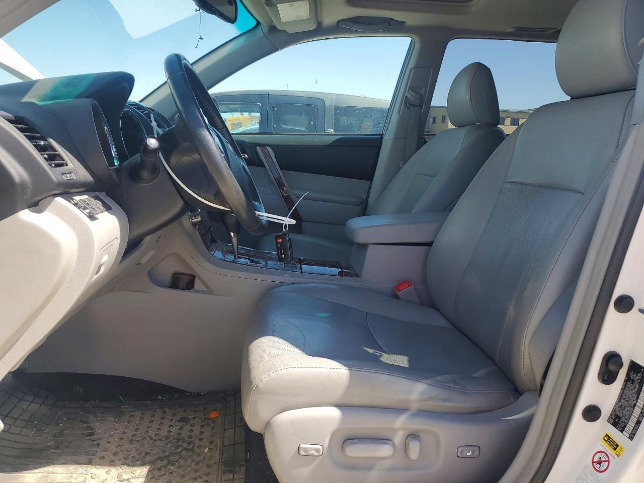 2012 Toyota Highlander Limited - Фото 7