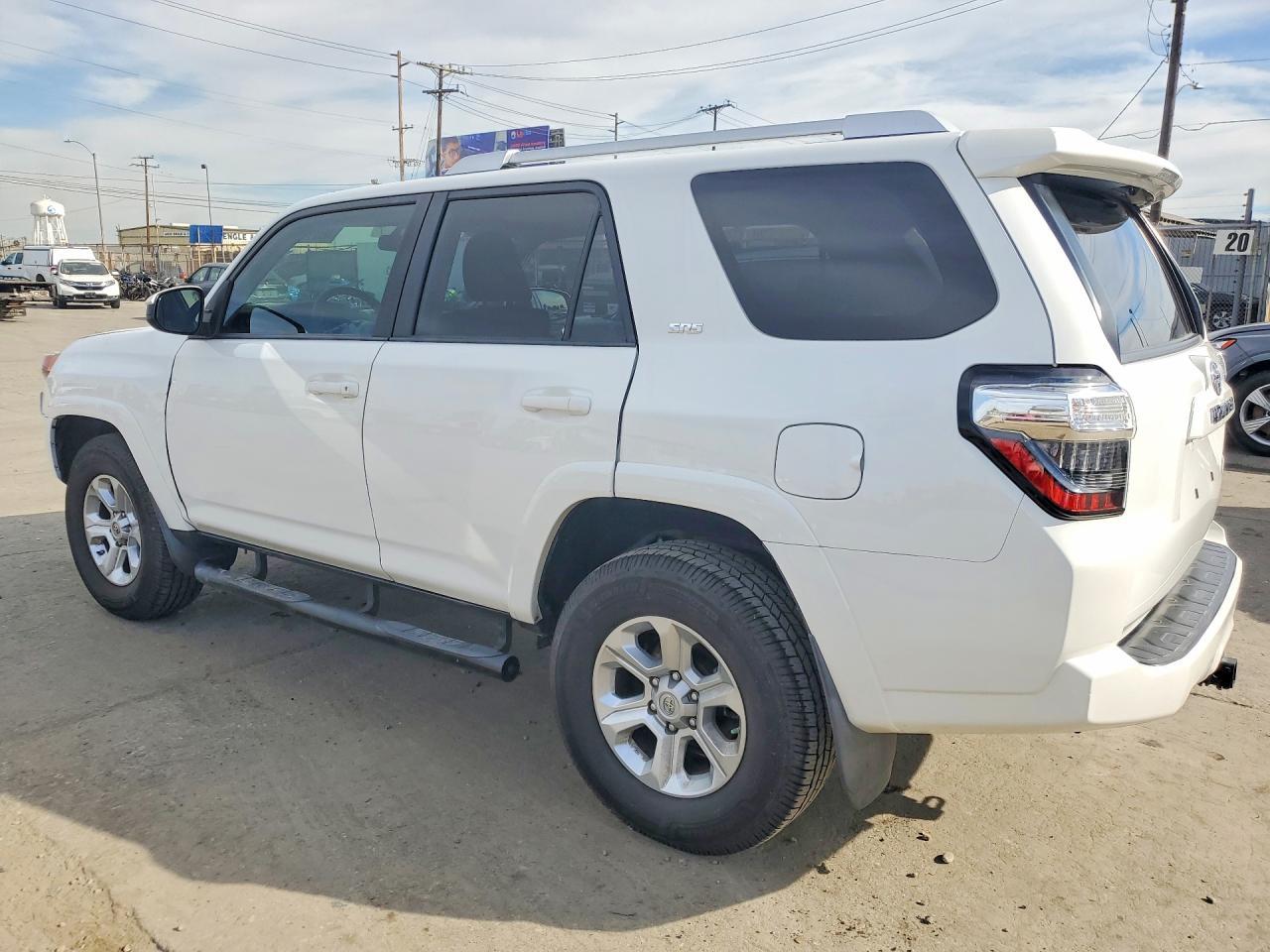 2018 Toyota 4Runner Sr5 - Фото 2