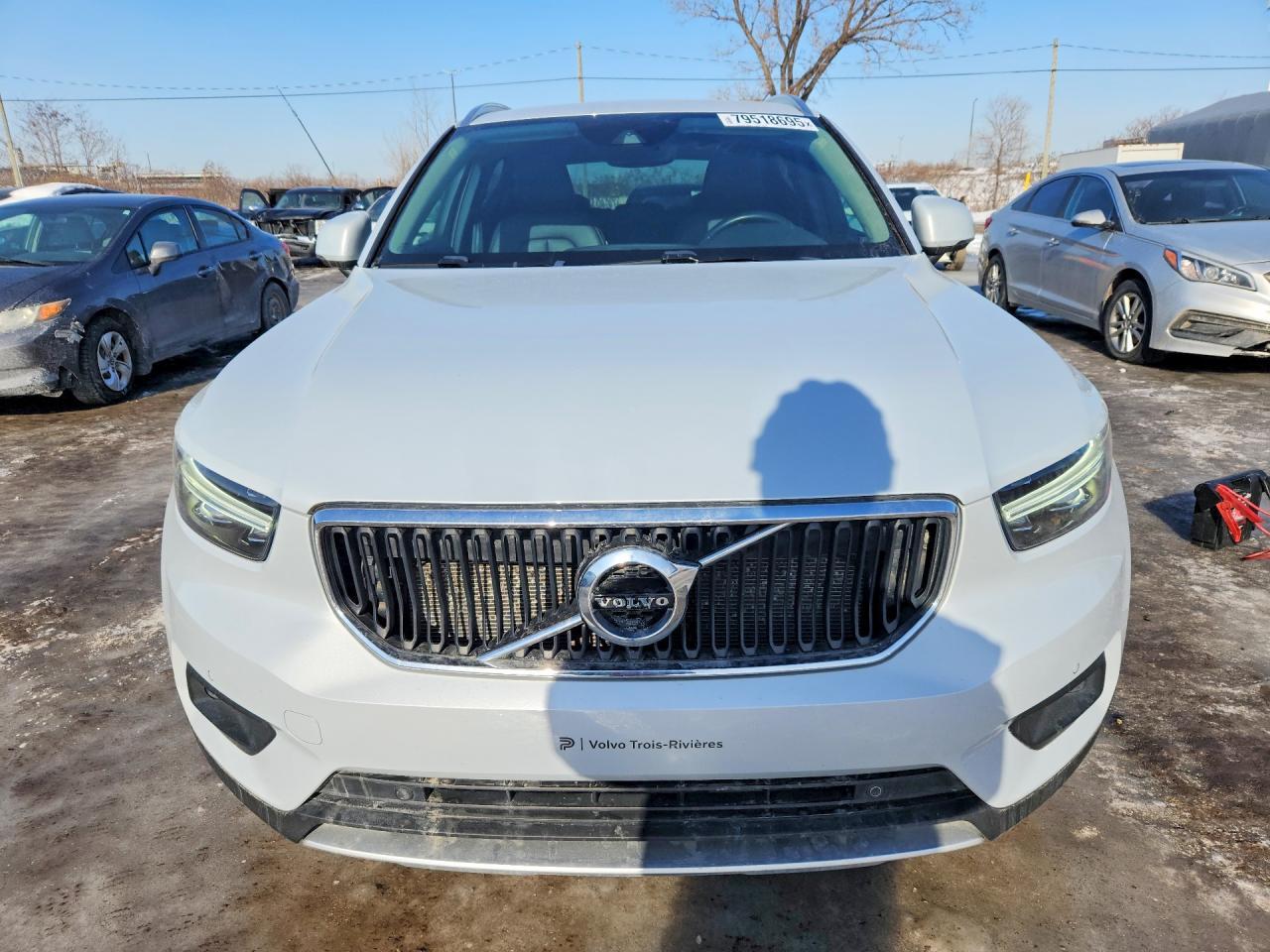 2021 Volvo Xc40 T5 Momentum - Фото 5