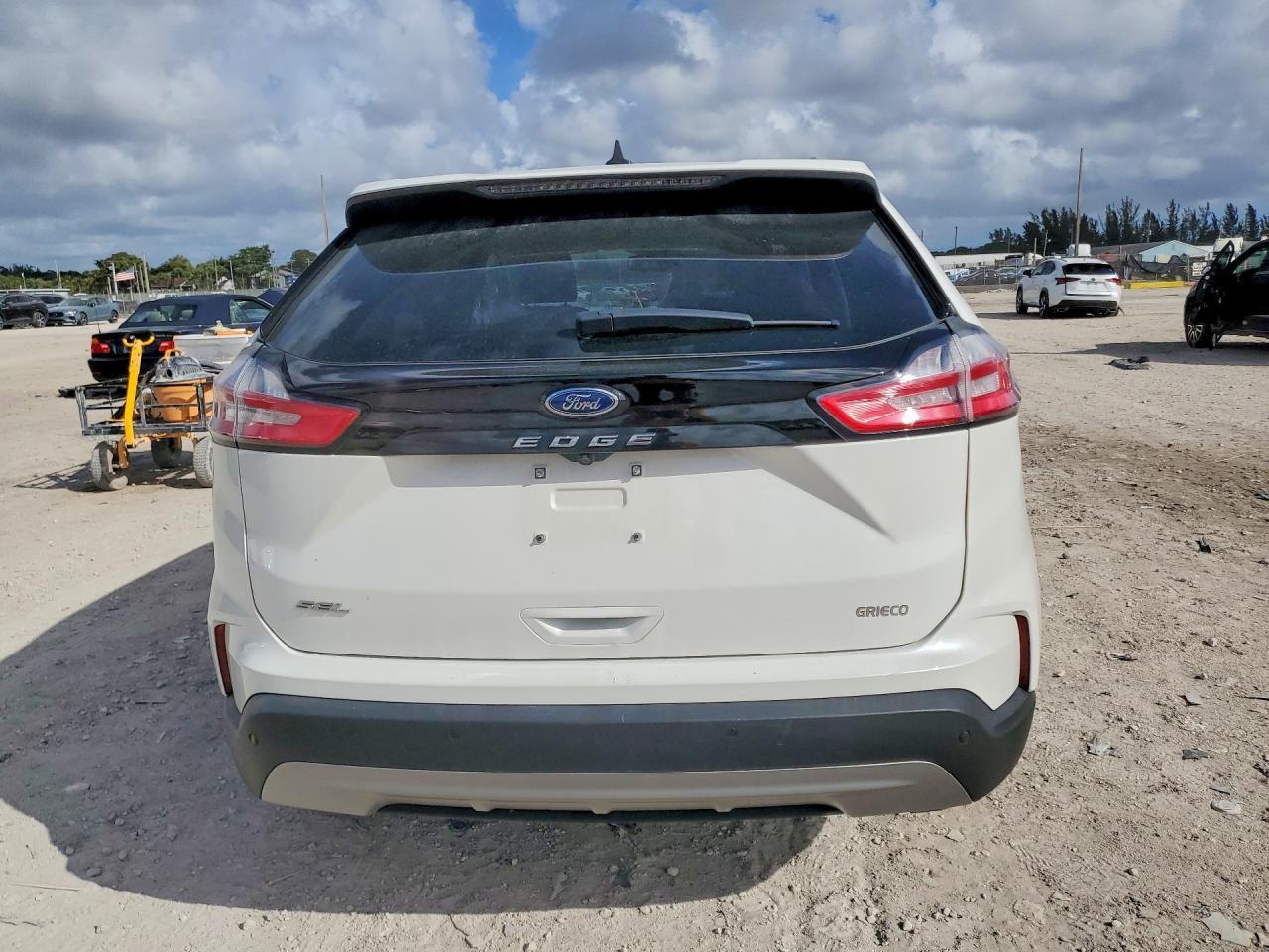 2021 Ford Edge Sel - Фото 6