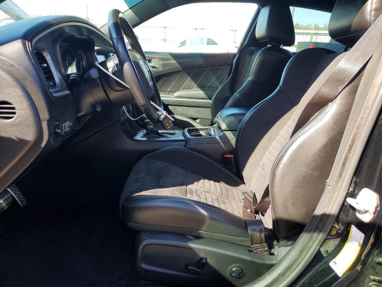 2020 Dodge Charger R - Фото 7