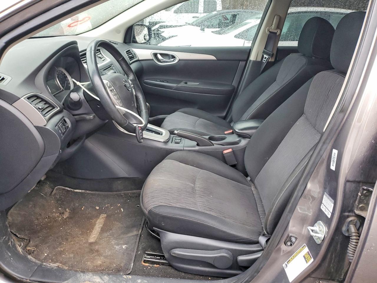 2015 Nissan Sentra S - Фото 7