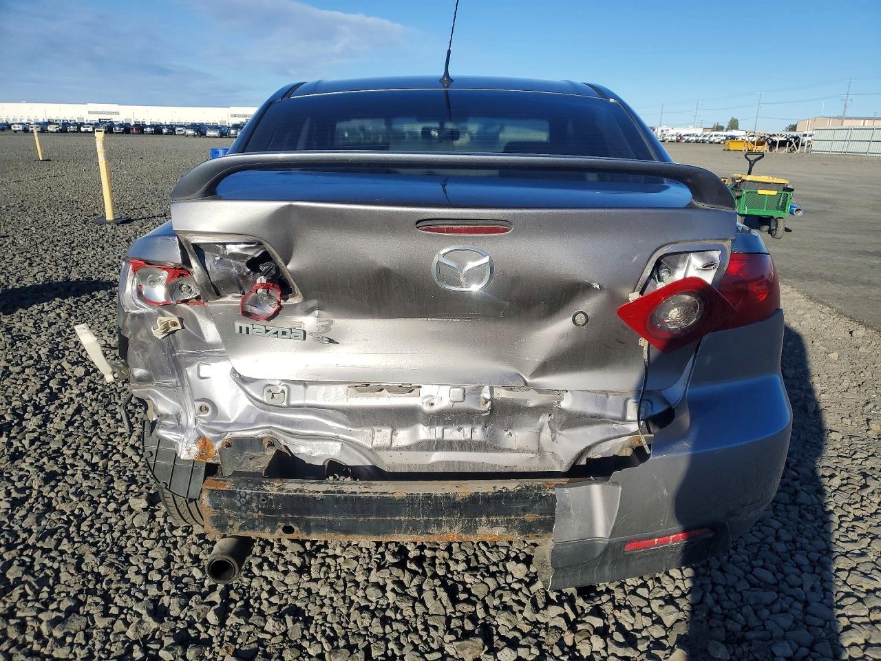 2006 Mazda 3 I - Image 6