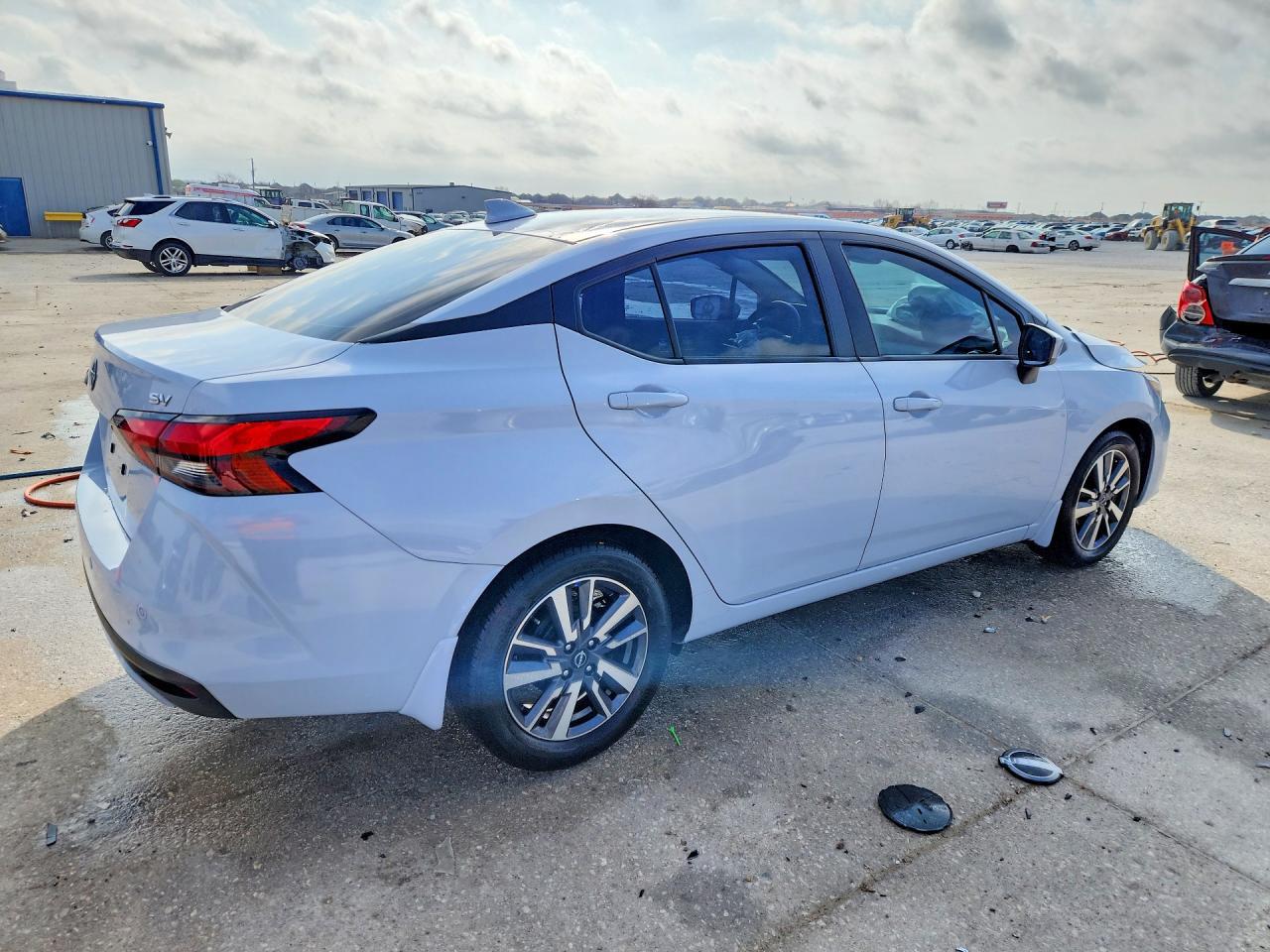 2024 Nissan Versa Sv - Image 3
