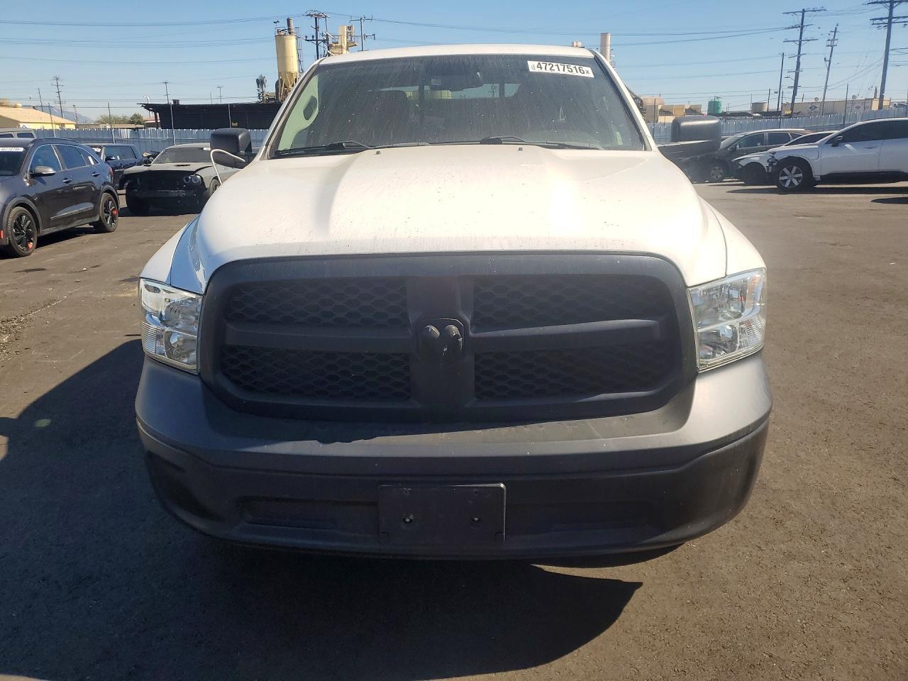 2022 Ram 1500 Classic - Фото 5