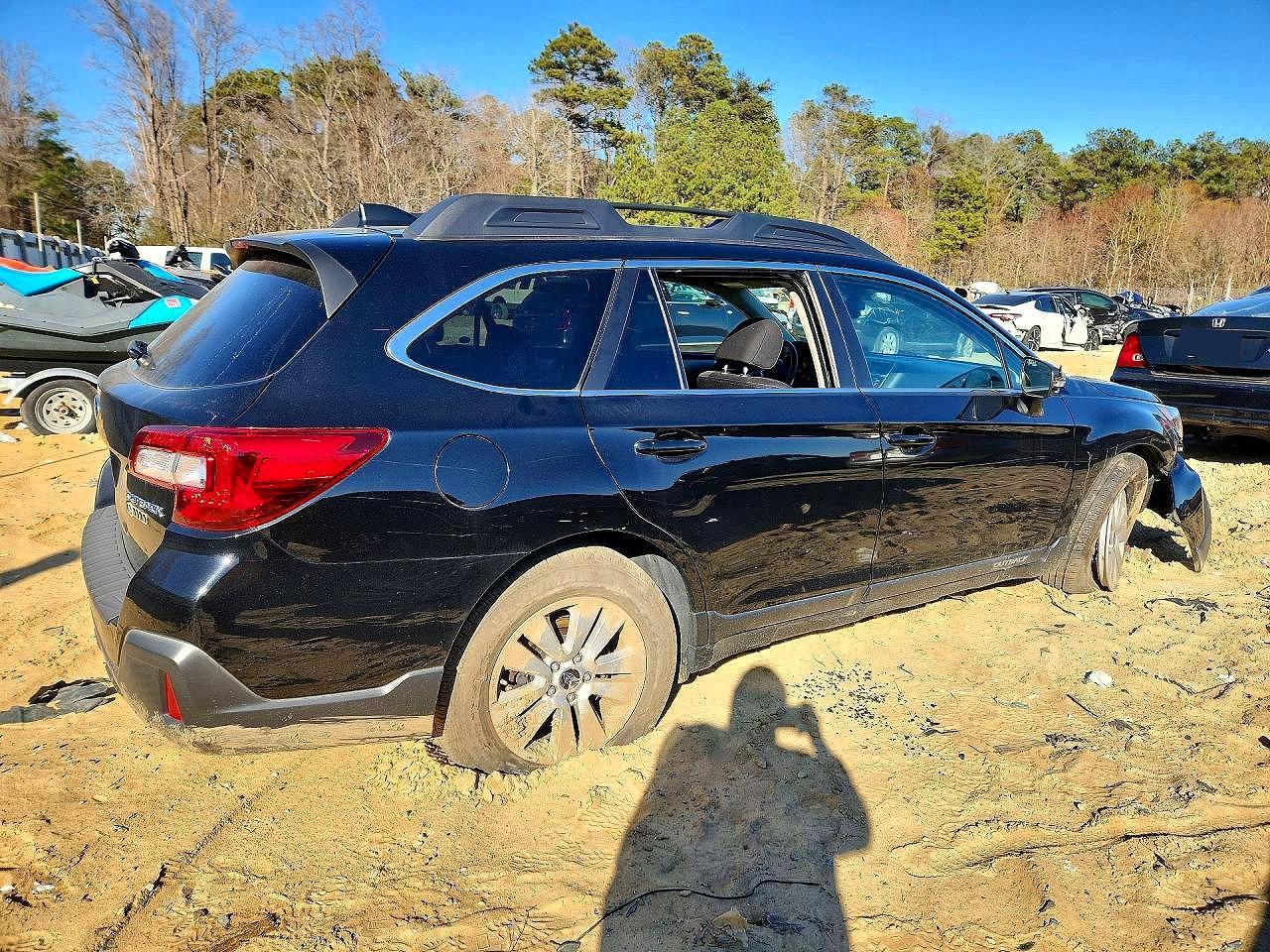 2019 Subaru Outback 2.5I Premium - Фото 3