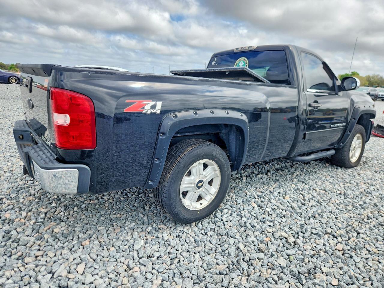 2007 Chevrolet Silverado K1500 - Фото 3