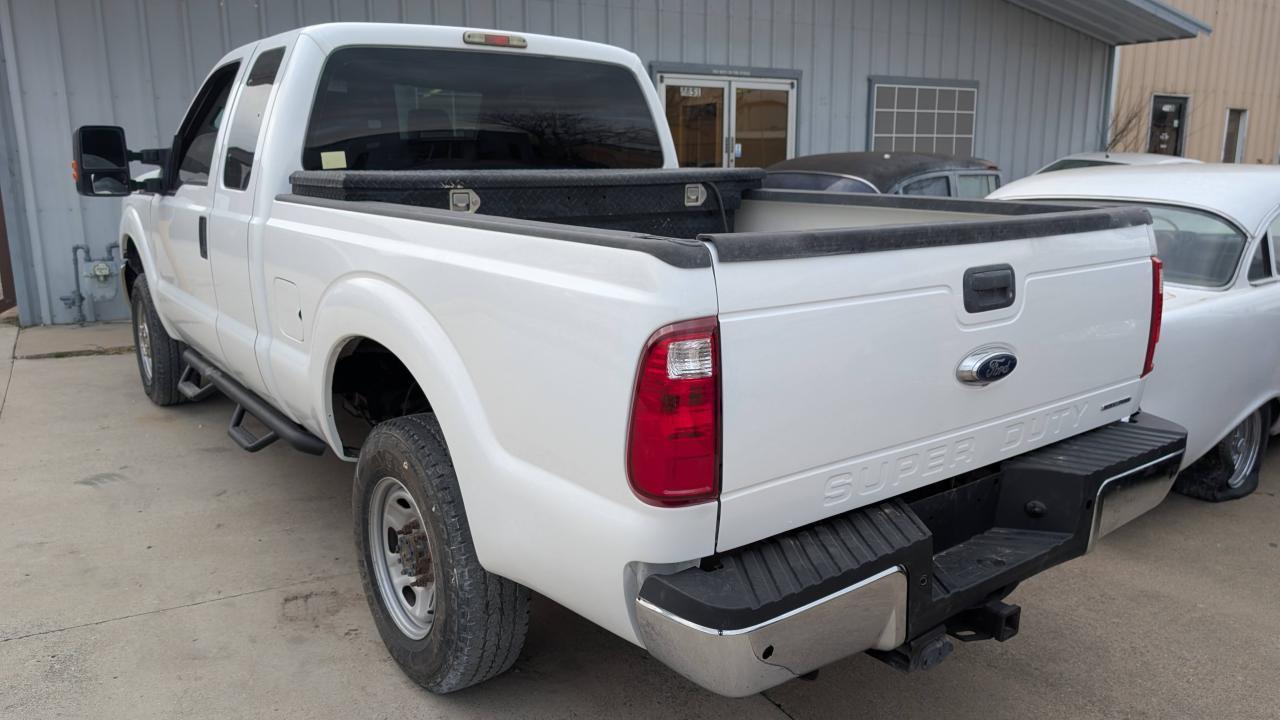 2015 Ford F250 Super Duty - Image 4