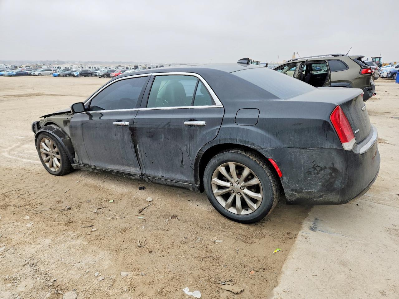 2017 Chrysler 300C - Image 2