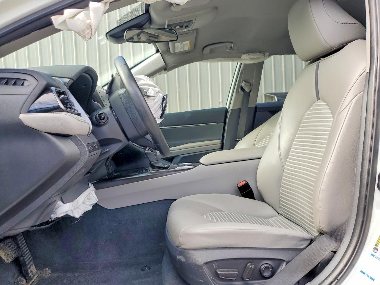 2024 Toyota Camry Se - Фото 7