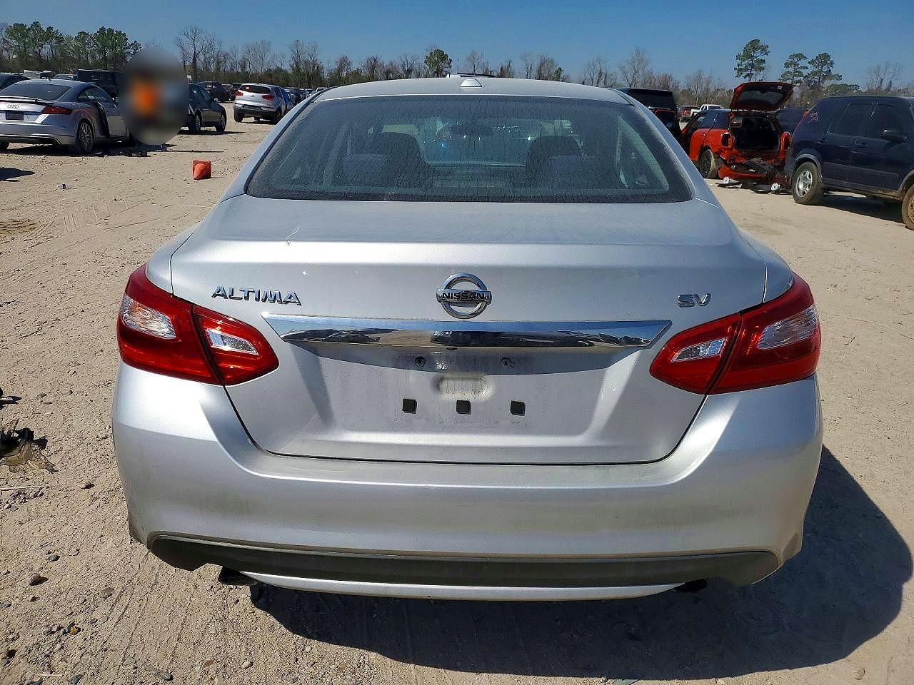 2016 Nissan Altima 2.5 - Фото 6