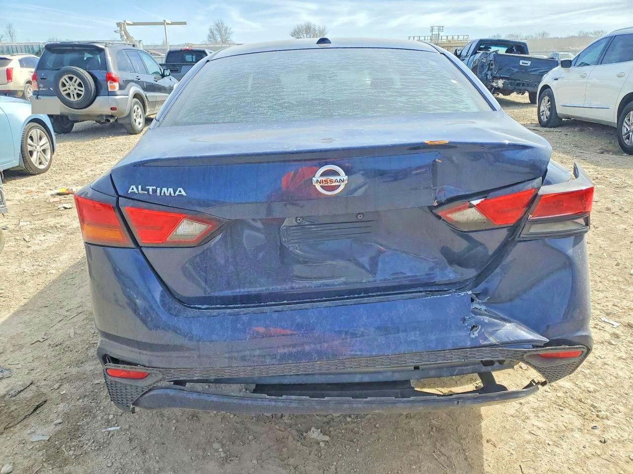 2019 Nissan Altima 2.5 S - Фото 6