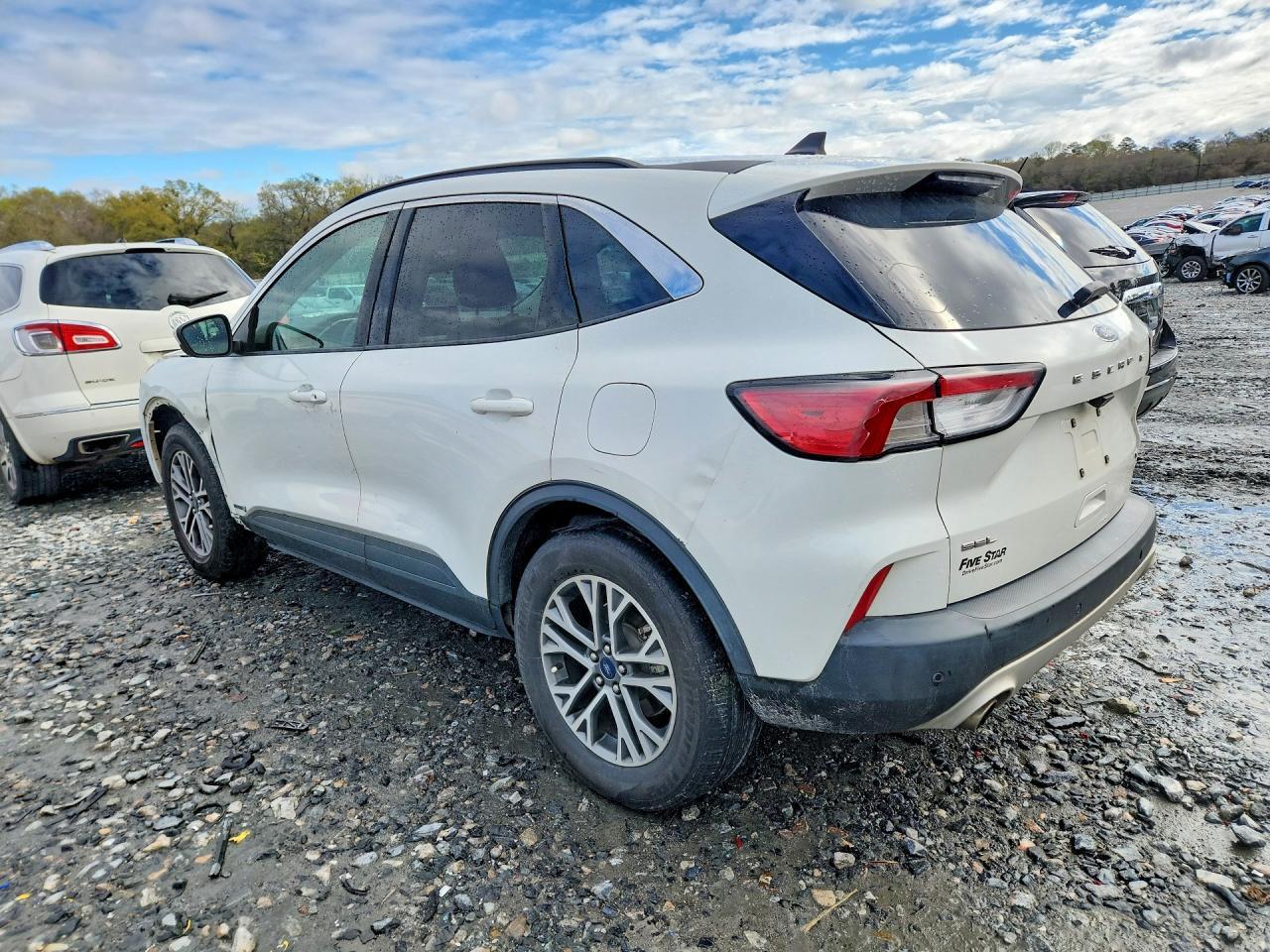 2021 Ford Escape Sel - Image 2