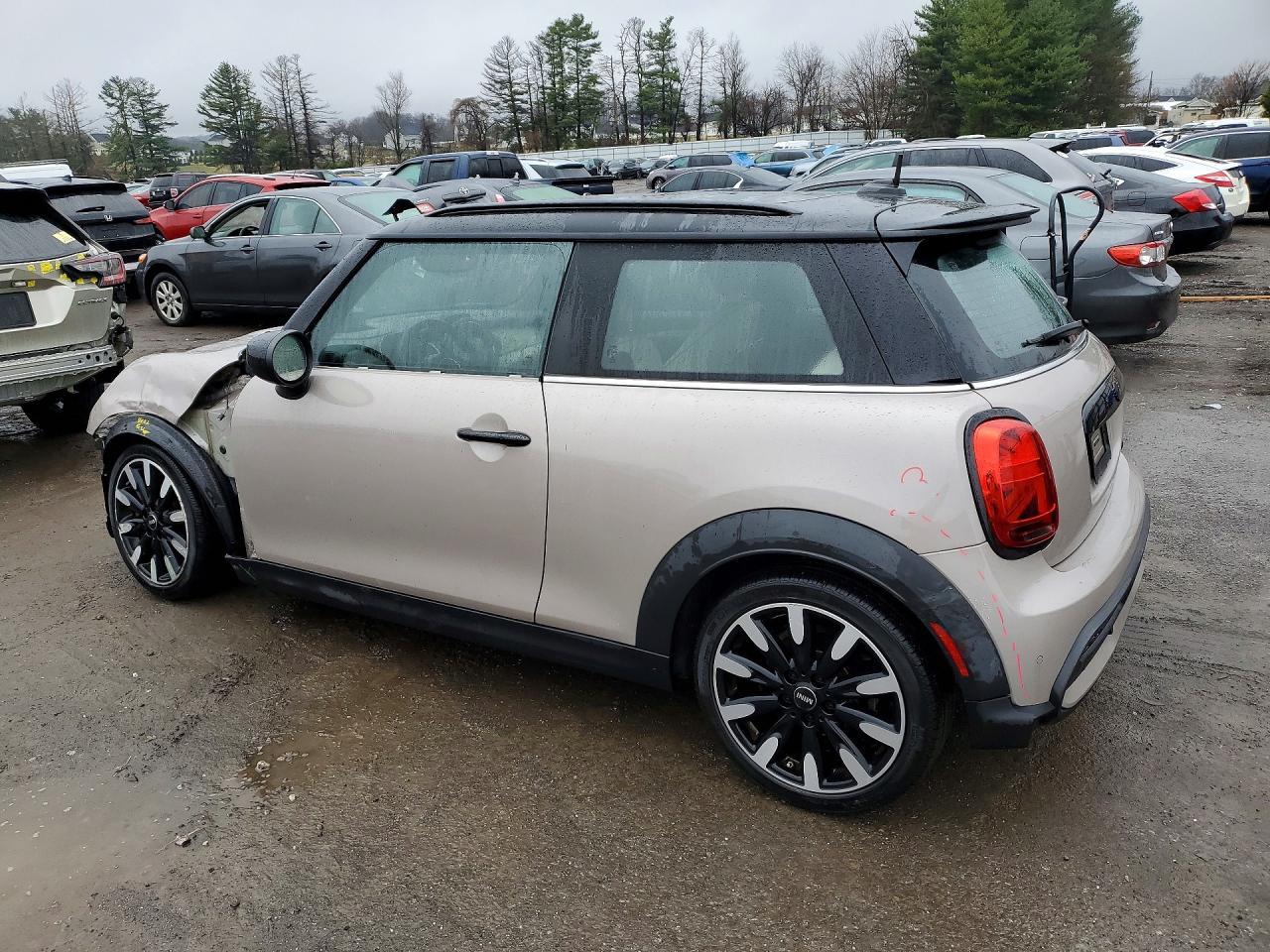 2022 Mini Cooper S - Фото 2