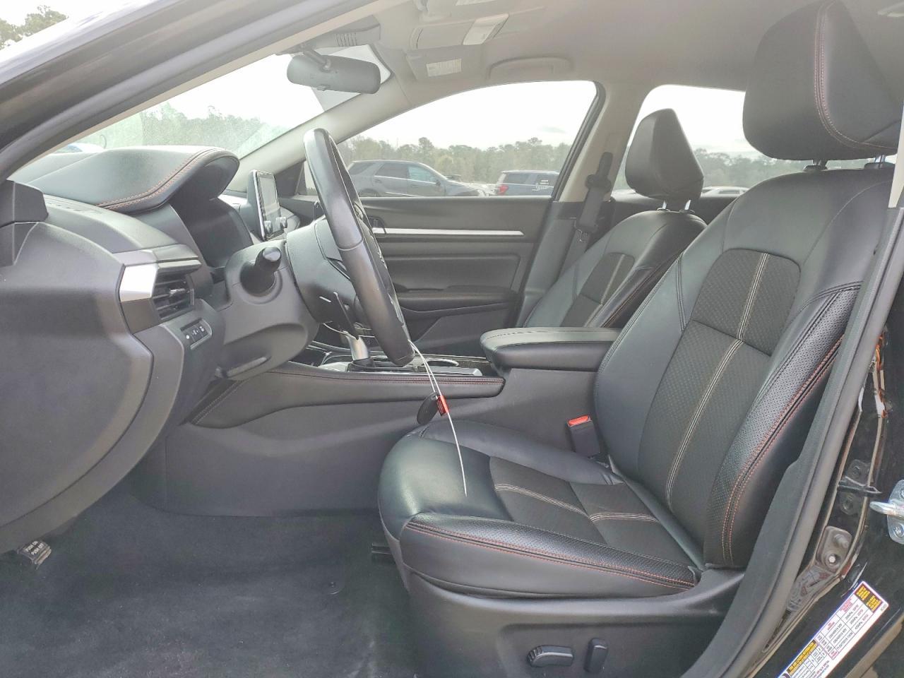 2024 Nissan Altima 2.5 Sr - Image 7