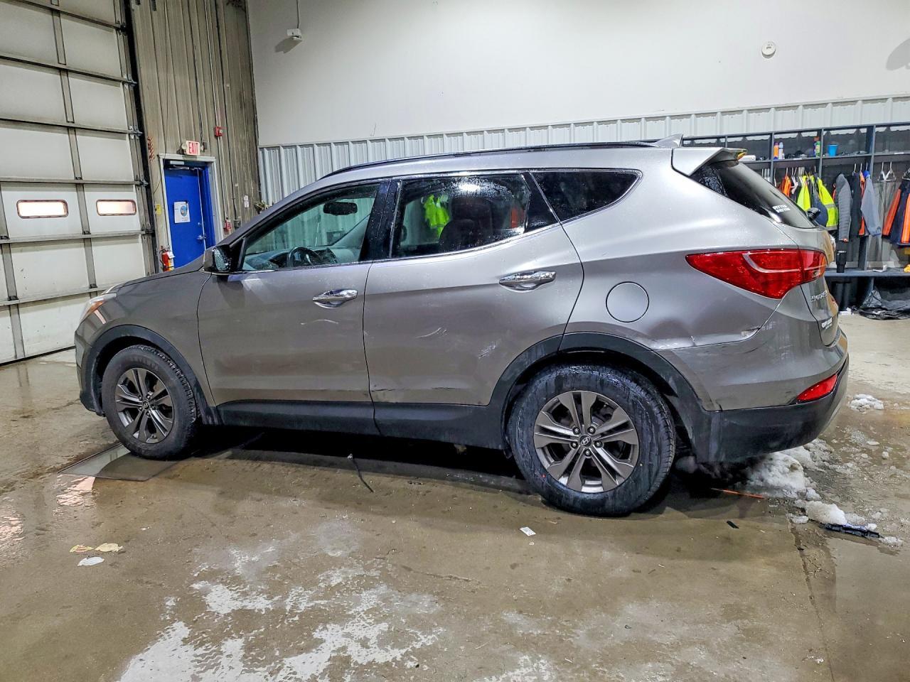 2013 Hyundai Santa Fe Sport 2.4L - Фото 2