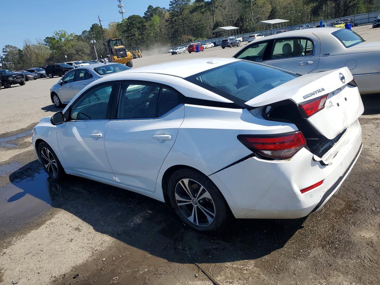 2022 Nissan Sentra Sv - Image 2
