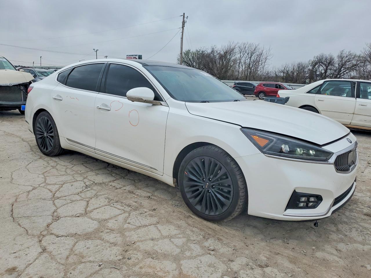 2018 Kia Cadenza Limited - Фото 4
