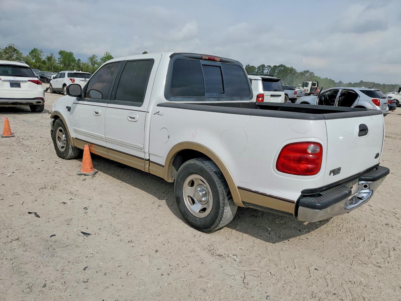 2001 Ford F150 Supercrew - Фото 2