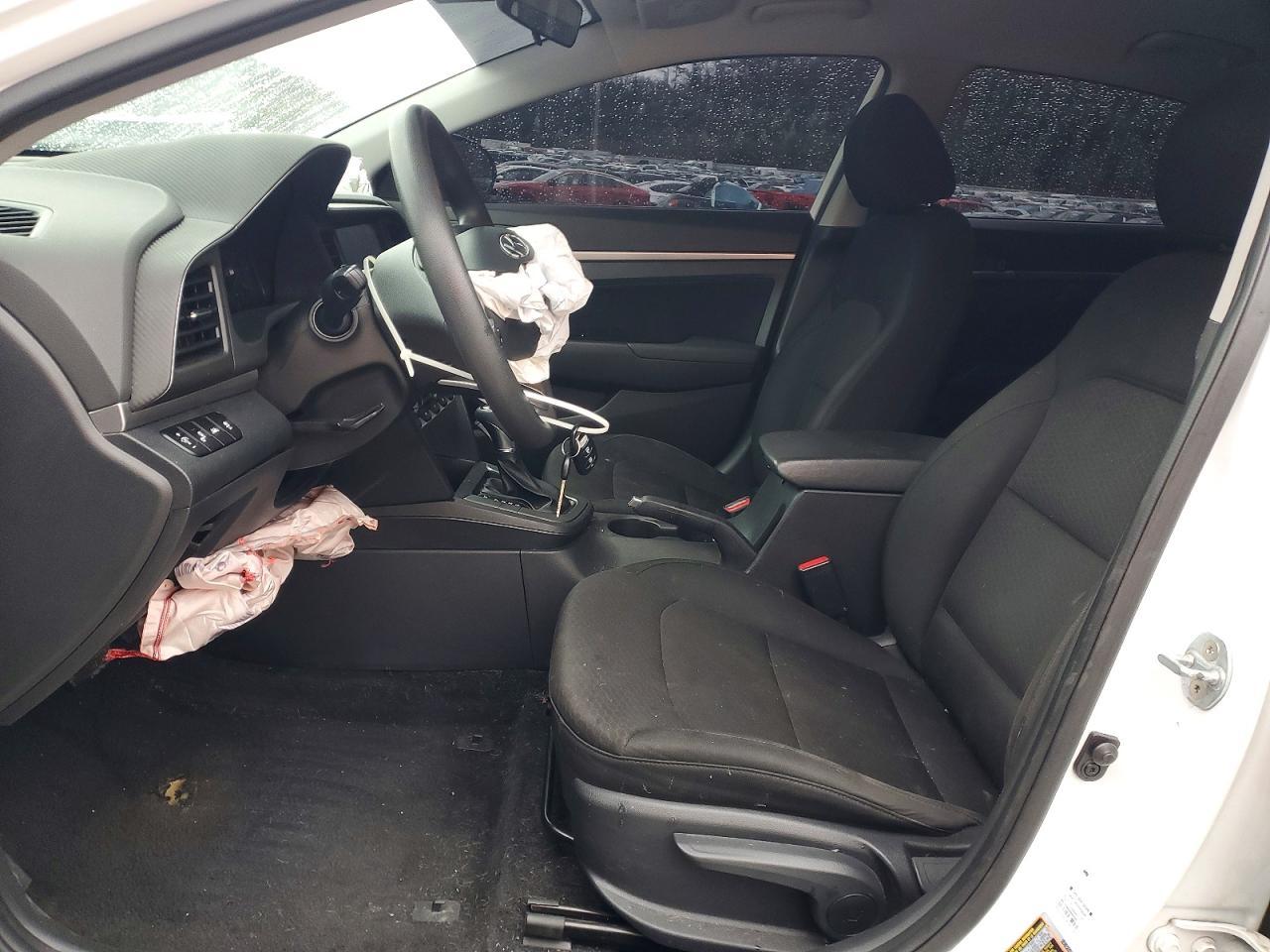2020 Hyundai Elantra Sel - Фото 7
