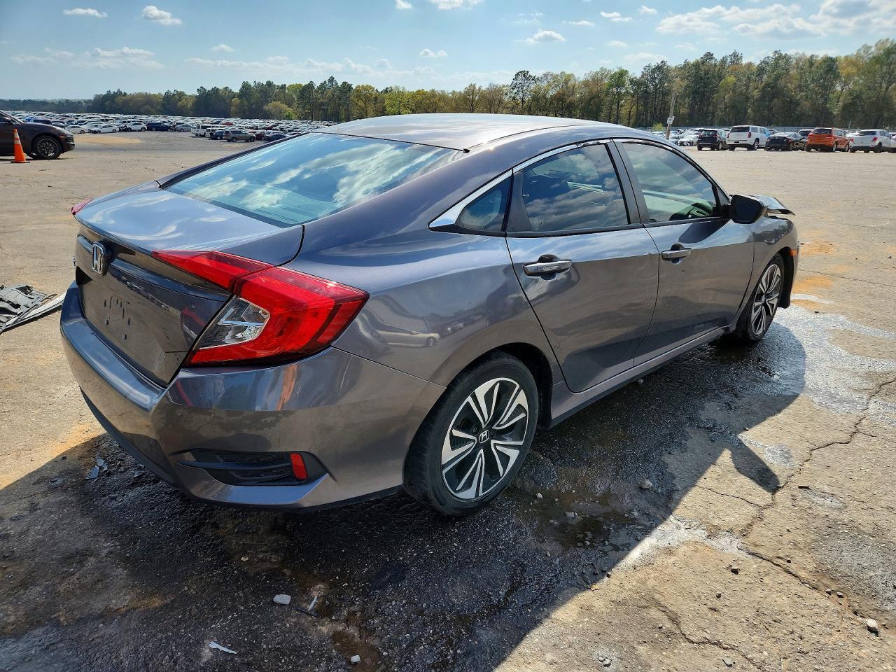2018 Honda Civic Lx - Фото 3