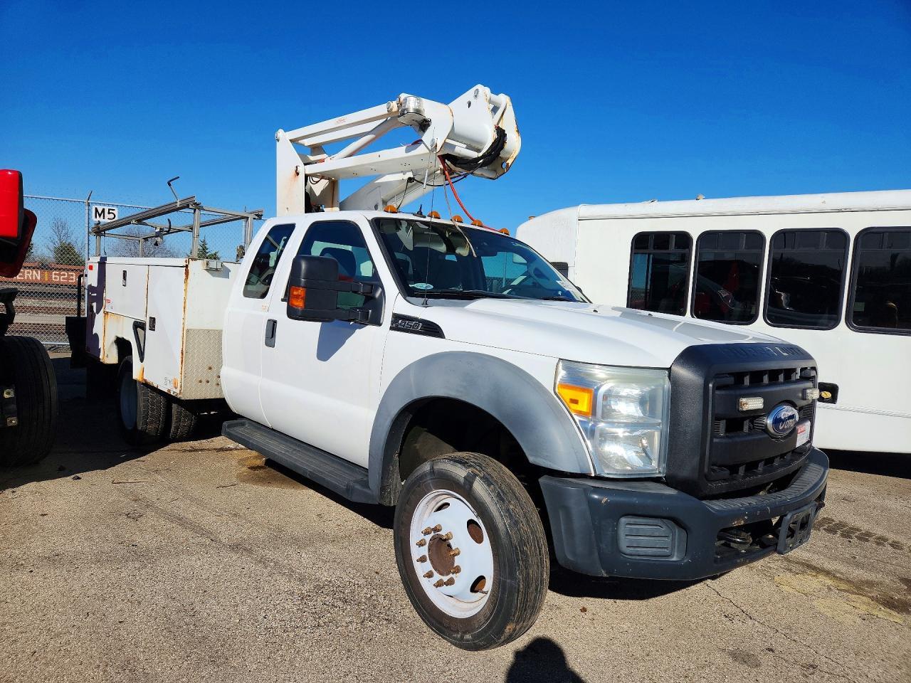 2012 Ford F450 Super Duty Utility / Service Truck - Image 4